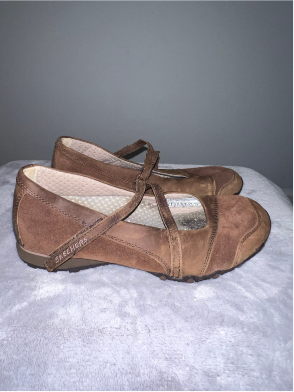 Skechers Brown Suede Leather Mary Jane Flats Size 8.5
